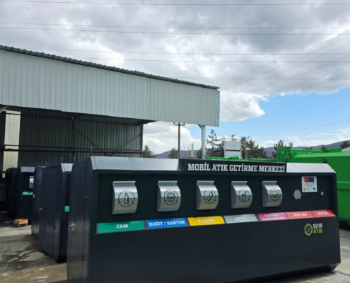 Mobile Waste Container (2)
