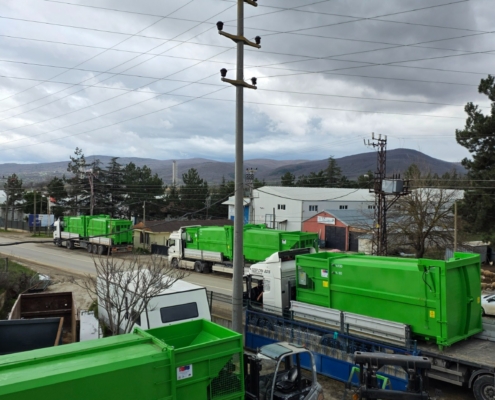 Press Containers (4)